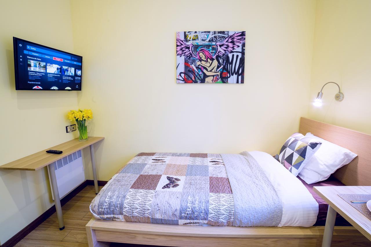 Apartamenty Centrum Piotrków Trybunalski Exteriör bild